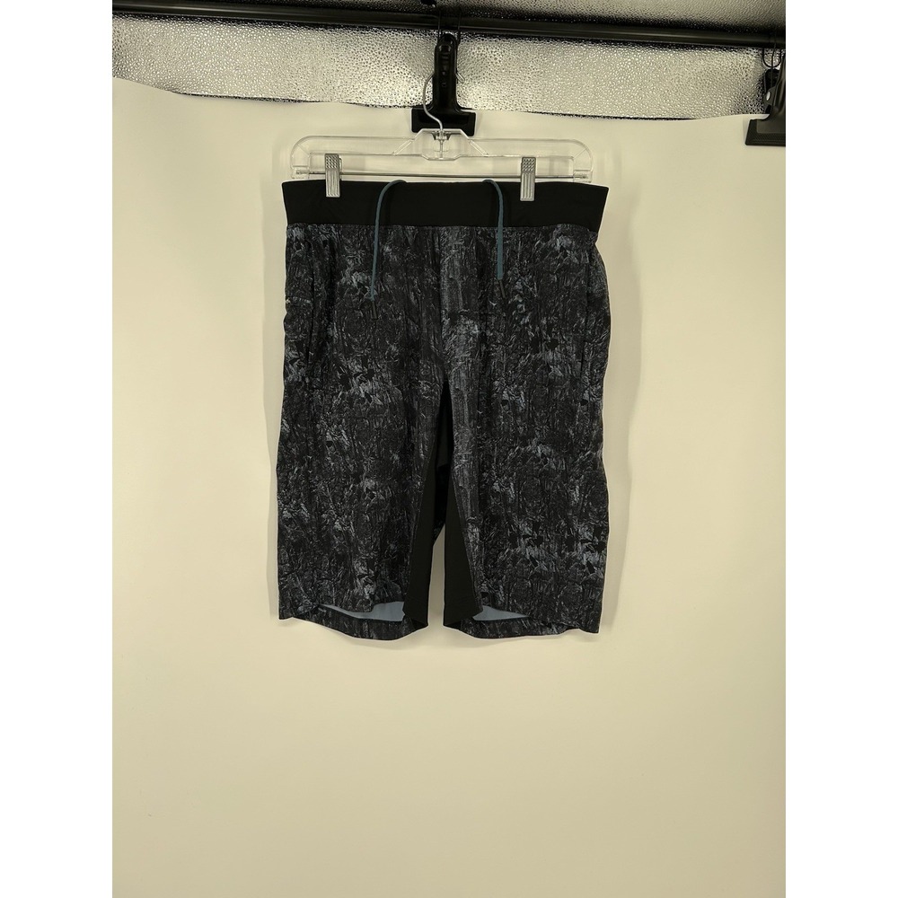 Lululemon License To Train Shorts Camo Linerless 11" 11 Inch Inseam‎ Medium